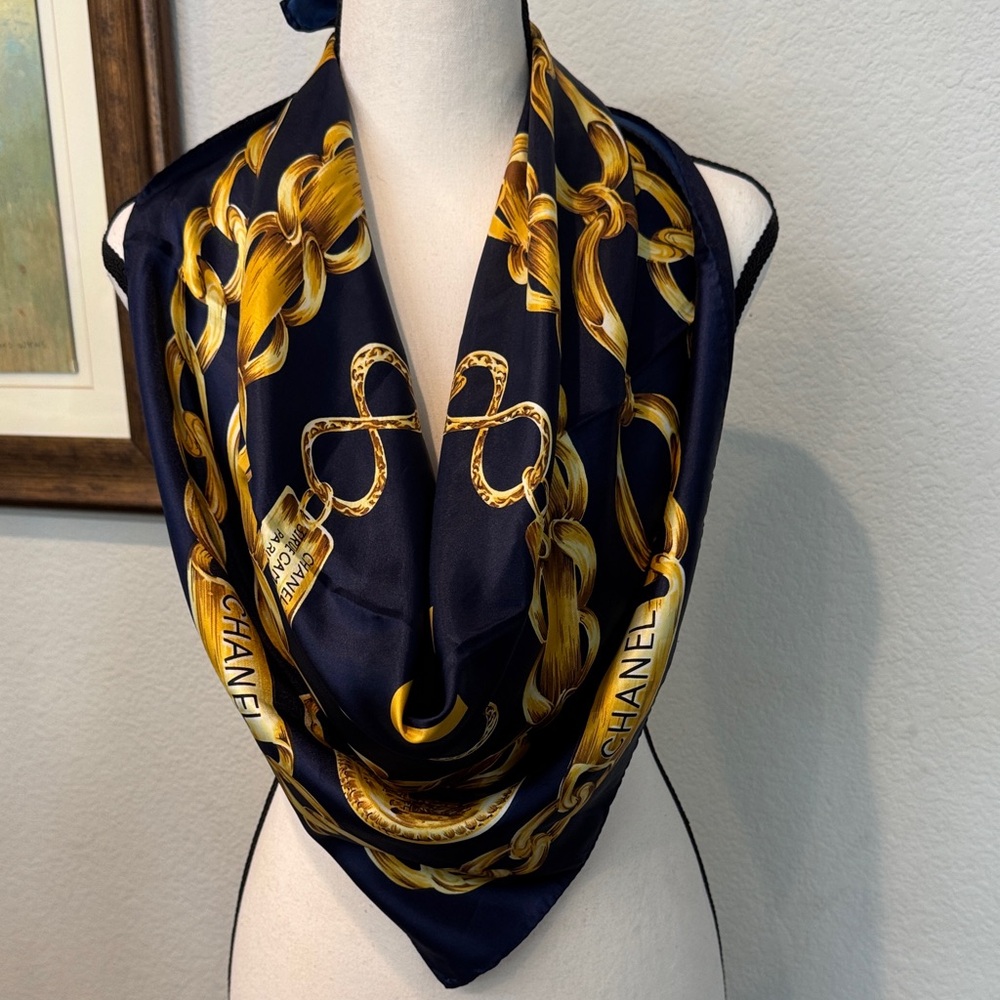 Authentic CHANEL Elegant Navy and Gold Silk Scarf - Picture 3 of 12